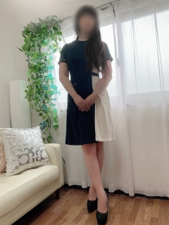 在籍女性「エステ　明菜」さん