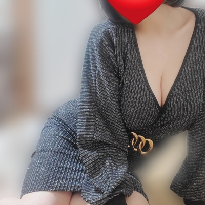 真里さんの写メ日記投稿2025/04/12 11:57の記事「こんにちは😉」画像