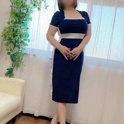 真里さんの写メ日記投稿2025/10/15 13:02の記事「こんにちは👋😃」画像