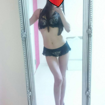 ゆりこさんの写メ日記投稿2025/11/14 18:40の記事「明日出勤します♪」画像