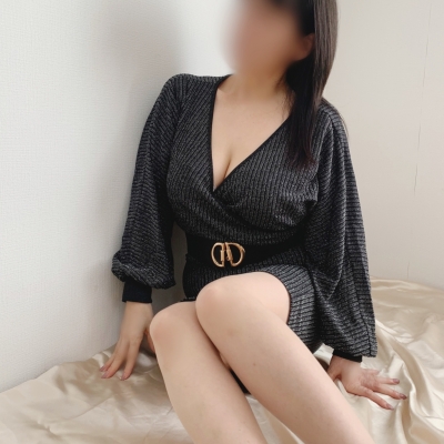 真里さんの写メ日記投稿2025/11/28 12:54の記事「こんにちは(^ー^)」画像