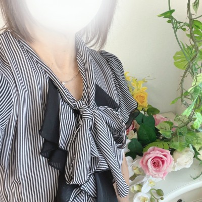 あいさんの写メ日記投稿2026/10/31 10:04の記事「❤️出勤しました❤️」画像