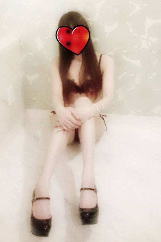 ゆりこさんの写メ日記投稿2025/04/18 13:06の記事「14時から出勤します♪」画像