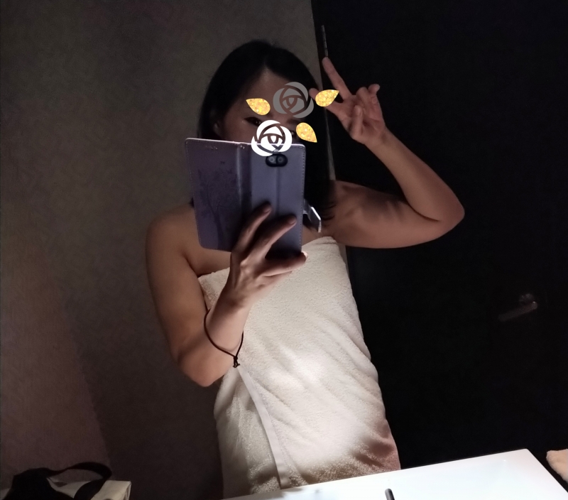そらさんの写メ日記投稿2025/08/26 15:51の記事「出勤。。。🍀」画像