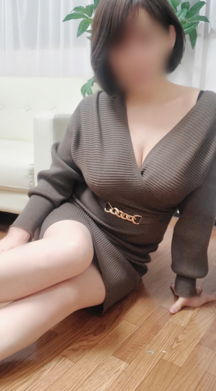 真里さんの写メ日記投稿2025/10/27 12:42の記事「こんにちは(^ー^)」画像