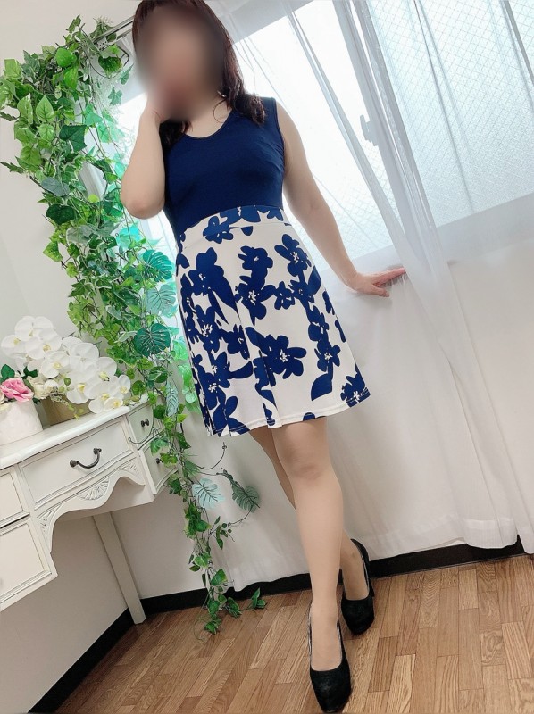 あさみさんの写メ日記投稿2025/12/21 12:31の記事「出勤しました❤︎」画像