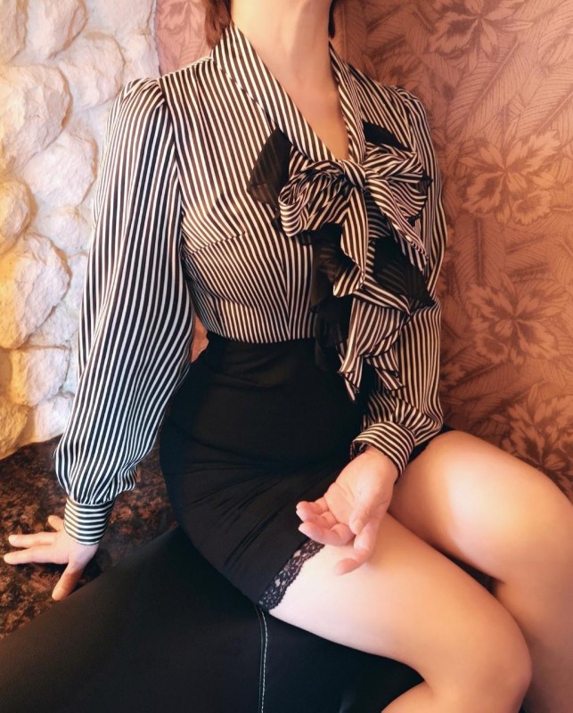 るりさんの写メ日記投稿2026/03/16 10:24の記事「こんにちは(◠‿◕)」画像